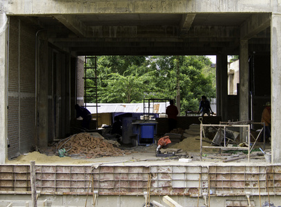 房屋建筑施工工人