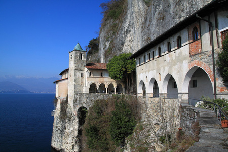 教会圣凯瑟琳，laveno