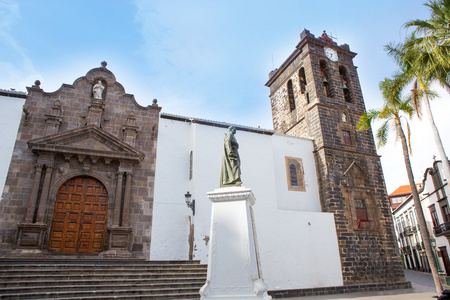 圣克鲁斯 de la palma 广场 de espana 教堂