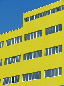 黄色大厦