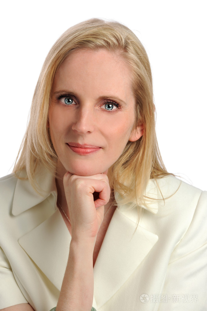 用手托住下巴的女商人照片-正版商用图片1a9yyq-摄图新视界