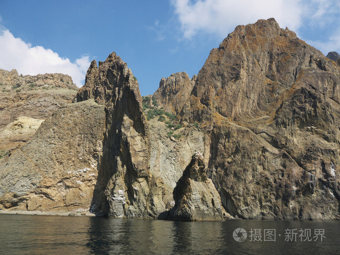 科托贝尔沿海岩