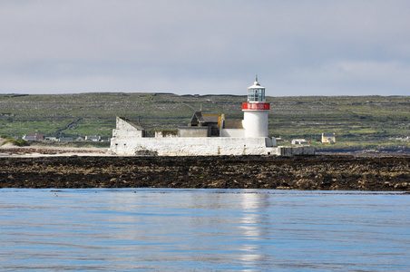 在 inishmore，阿伦群岛在爱尔兰的灯塔