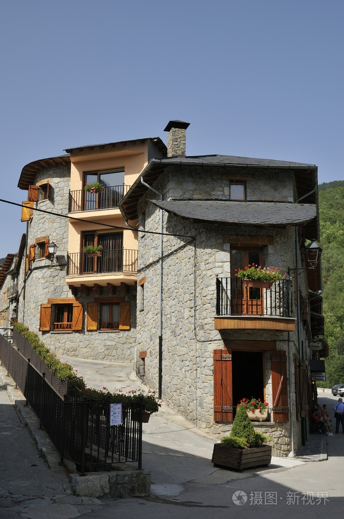 乡村式的老房子