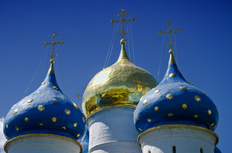 三位一体的圣 sergius 中 sergiyev 大 lavra