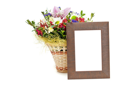 木制相框用白色背景上的鲜花