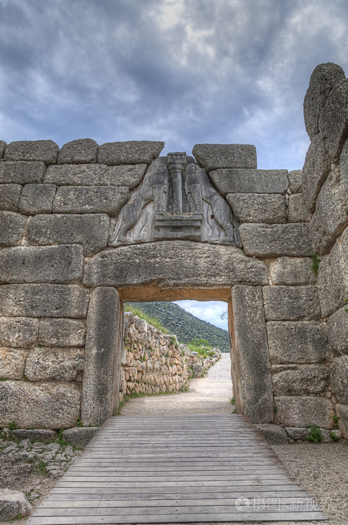 在希腊迈锡尼狮子门