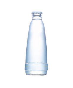 水瓶子上白色隔离图片
