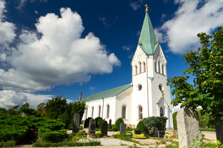 传统瑞典白色教堂