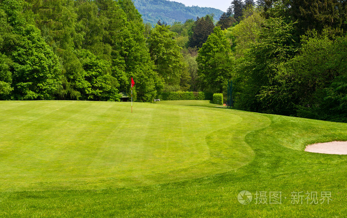 高尔夫球场。欧洲风景