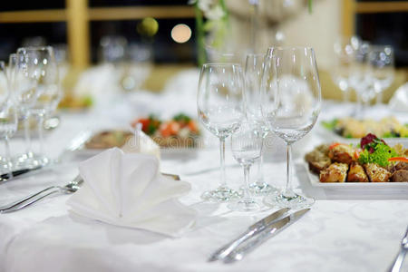 宴会或婚宴用的桌子图片