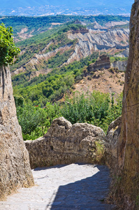 小巷。civita di bagnoregio。拉齐奥。意大利