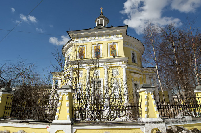主教菲利浦教会在郊区 meschanskoy