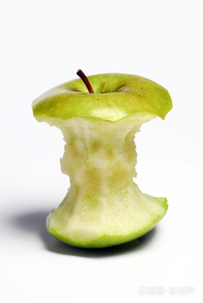 红苹果咬在白色背景上孤立