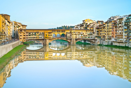 庞特维奇奥地标，老桥，在佛罗伦萨阿诺河。意大利