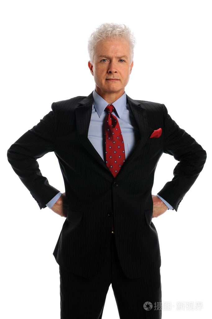 双手叉腰的商人