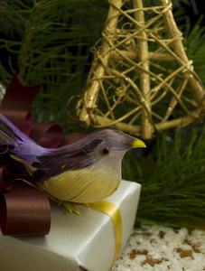 圣诞装饰与鸟