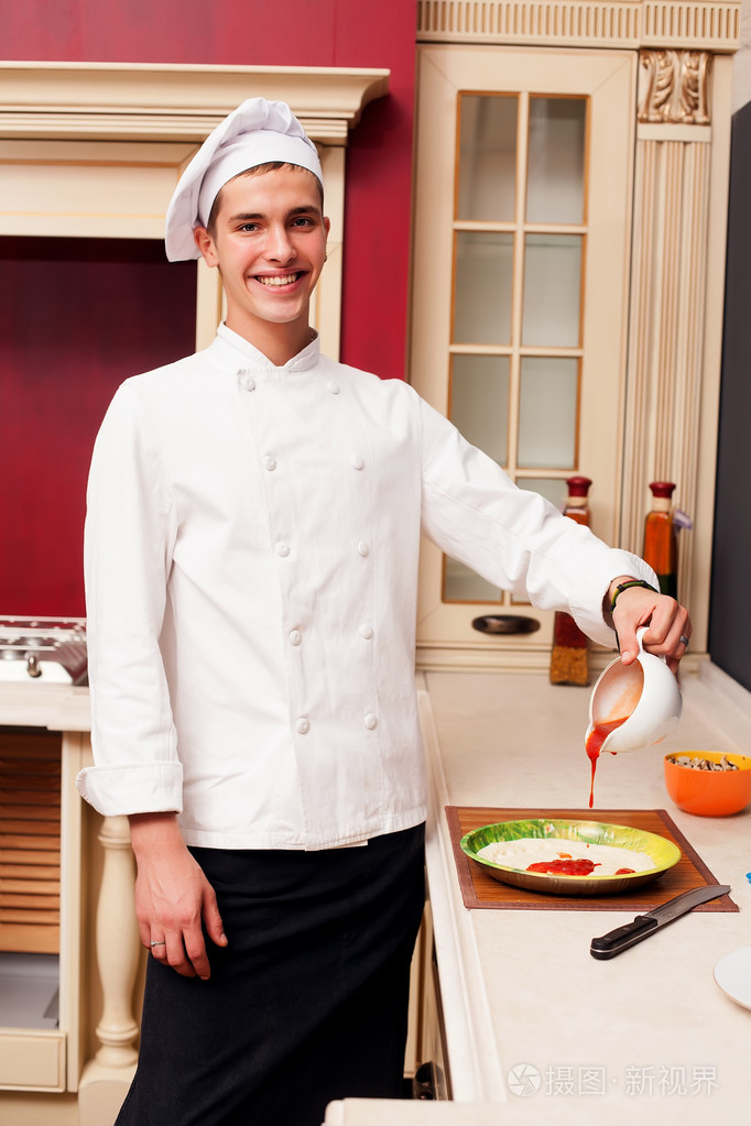 在厨房里的厨师厨师