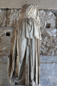 阿波罗 patroos 的雕像