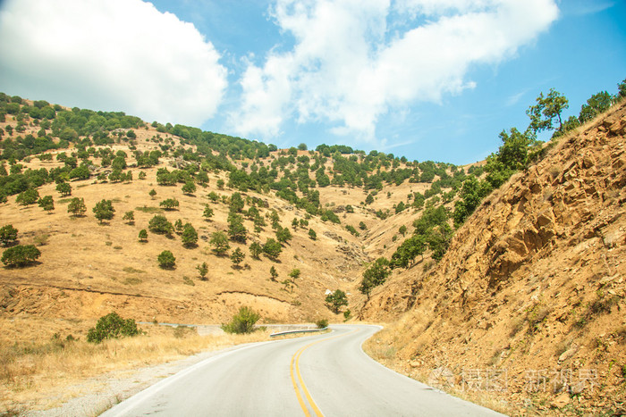 在山脉在奥林匹克山的路