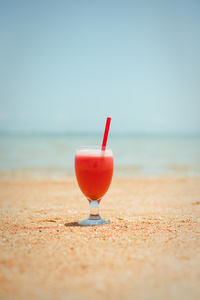 上海滩上的水果奶昔