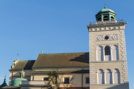 华沙，波兰。圣老镇季安妮新古典主义的教堂。教科文组织世界遗产站点