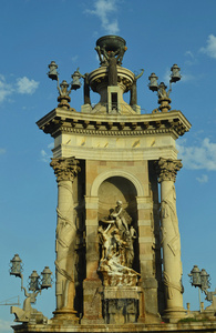 位于 espanya 西班牙巴塞罗那，西班牙在广场上的喷泉