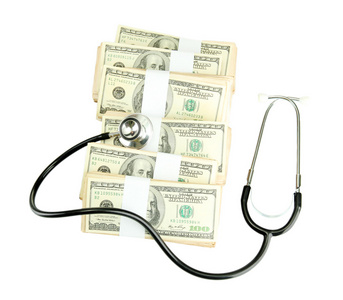 医疗成本的概念 听诊器和美元上白色孤立