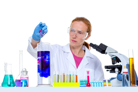 化学实验室的科学家女人测试管