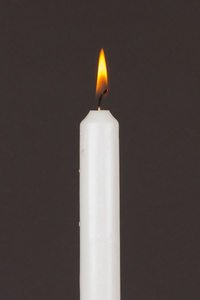 白色蜡烛烧，孤立