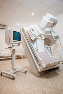 在医院的 x 射线 或造影 设备