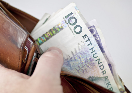 鼓鼓的钱包图片