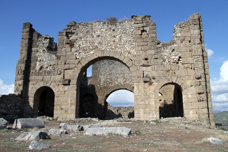 在 aspendos 中的废墟