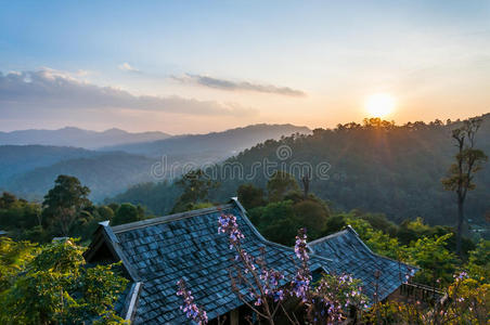 暮色山景