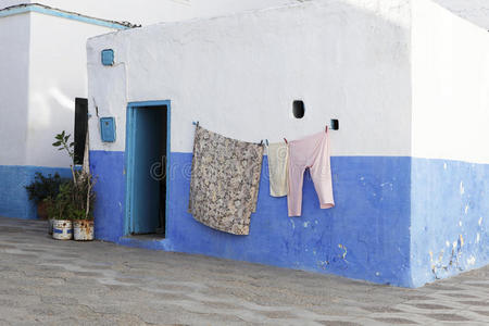 摩洛哥阿西拉的彩色洗衣店