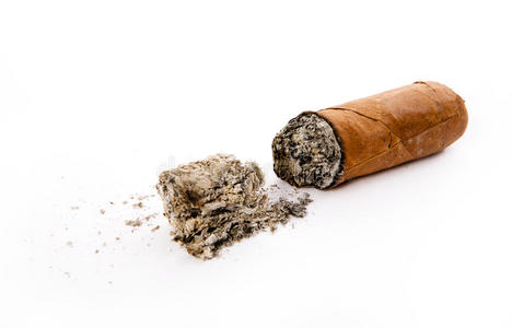 雪茄和烟灰照片