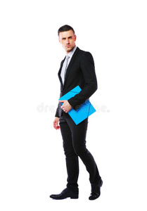 一个拿着蓝色文件夹的商人的画像