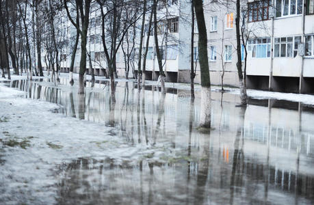 街上的洪水图片