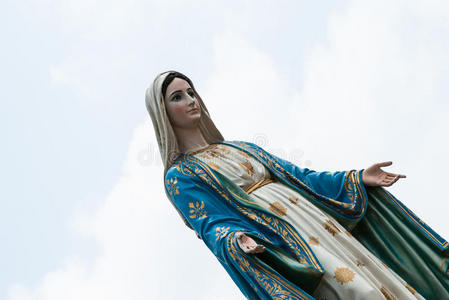 了泰国传统的儿童娱乐活动泰国那霸雕像根据印度教的信仰, 砂岩, 女神