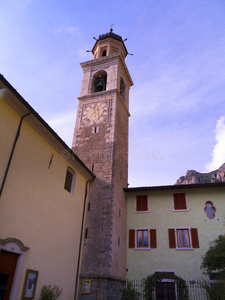 意大利加尔达湖利蒙的圣贝内代托教堂