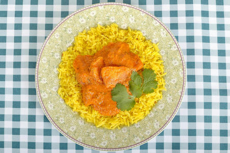 鸡肉提卡马沙拉印度餐盘图片