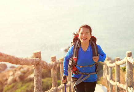 登山女登山