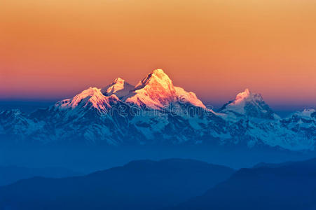 从希瓦普瑞山俯瞰喜马拉雅山脉