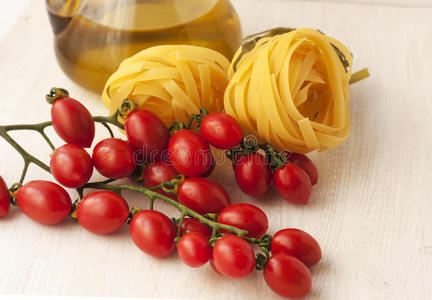 西红柿和意大利面。