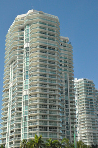 在迈阿密的摩天大楼图片