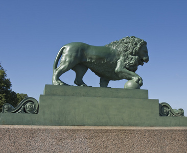 圣彼得斯堡，狮子雕塑