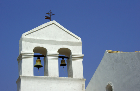 在科孚岛的教堂塔楼