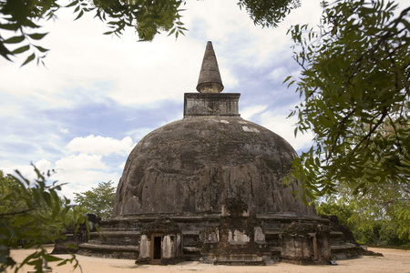 在波隆纳鲁沃在斯里兰卡白塔寺图片