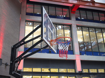 篮球网在城市购物广场