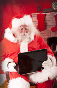 圣诞老人与便携式计算机